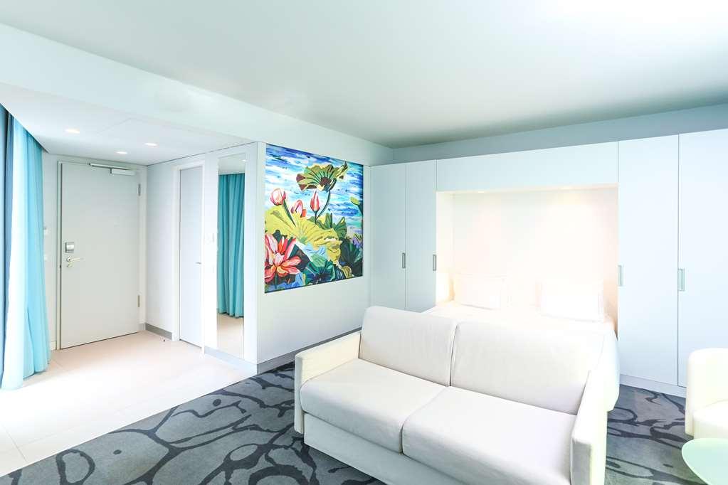 Art Otel Cologne, By Park Plaza Стая снимка